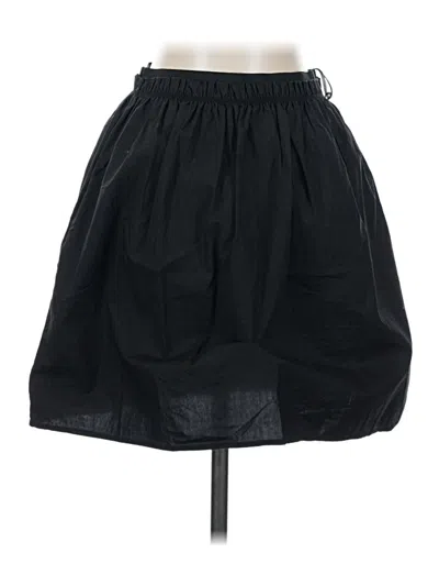 Pre-owned Uniqlo Casual Skirt In Black