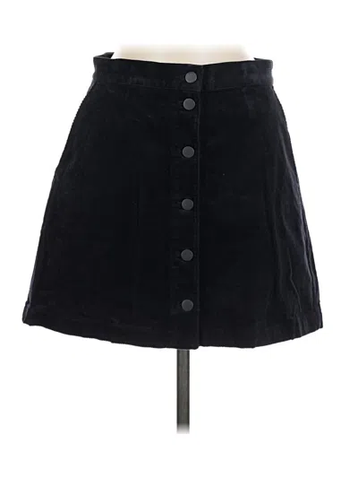 Pre-owned Uniqlo Casual Skirt In Black