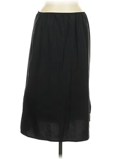 Pre-owned Uniqlo Casual Skirt In Black