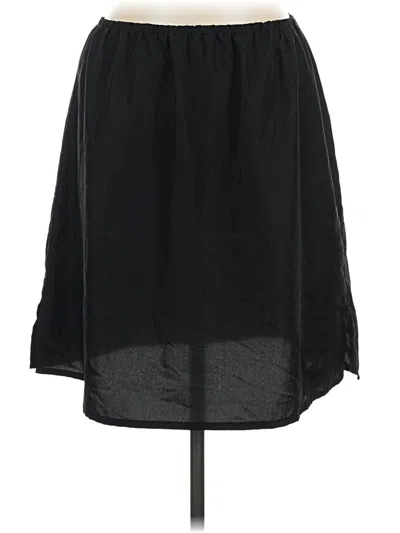 Pre-owned Uniqlo Casual Skirt In Black