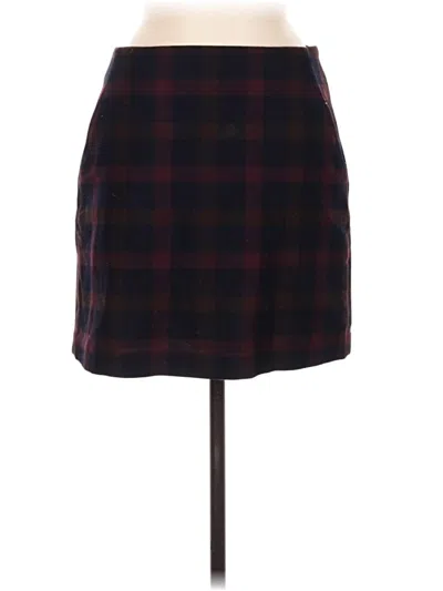 Pre-owned Uniqlo Casual Skirt In Burgundy
