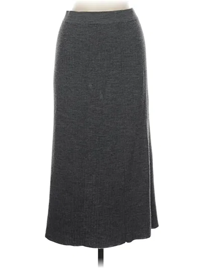 Pre-owned Uniqlo Casual Skirt In Gray
