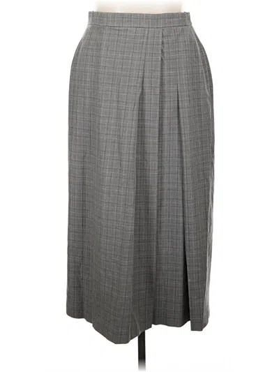 Pre-owned Uniqlo Casual Skirt In Gray