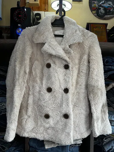 Pre-owned Uniqlo Deep Pile Faux Fur Button Jackets In Cream