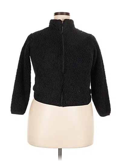 Pre-owned Uniqlo Faux Fur Jacket In Black