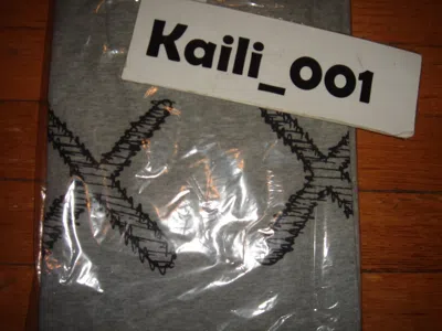 Pre-owned Uniqlo Kaws X  Graphic Xx Logo Tee Gray 2016 First Season Of Supreme T Shirt B