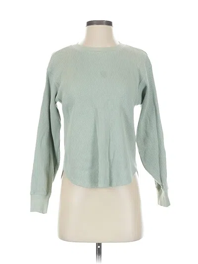 Pre-owned Uniqlo Long Sleeve T-shirt In Green