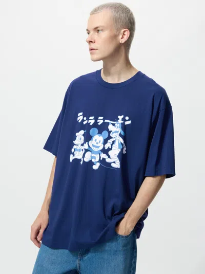 Uniqlo Men's Disney Art Ut Graphic T-shirt Blue Xl  Us