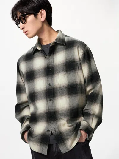 Uniqlo Men's Flannel Checked Shirt, Off White, 2xs In Gray