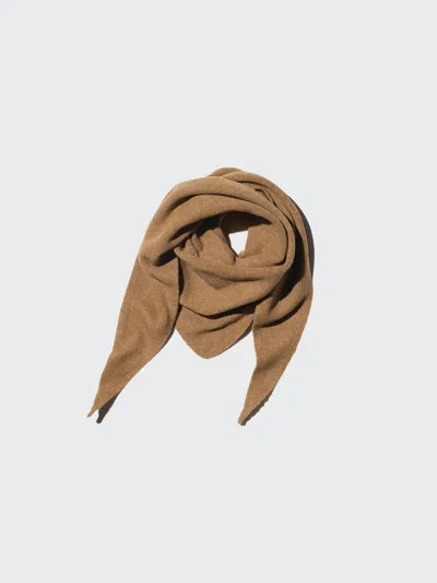 Uniqlo Men's Souffle Yarn Triangle Scarf, Brown