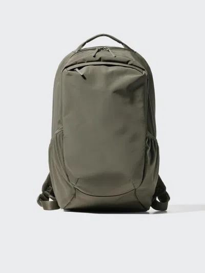 Uniqlo Men's Utility Backpack, Olive