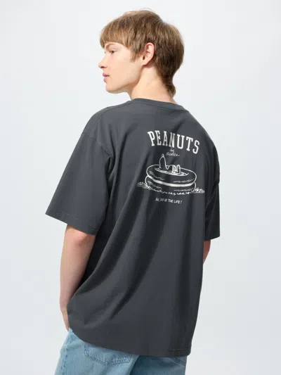 Uniqlo Peanuts Ut Graphic T-shirt Dark Gray Small  Us