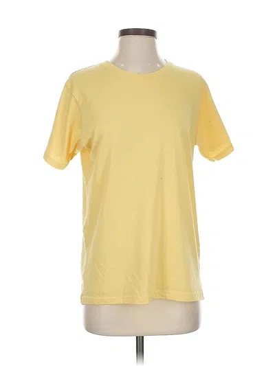 Pre-owned Uniqlo Short Sleeve T-shirt In Yellow
