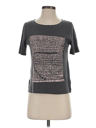 Pre-owned Uniqlo Short Sleeve T-shirt In Gray
