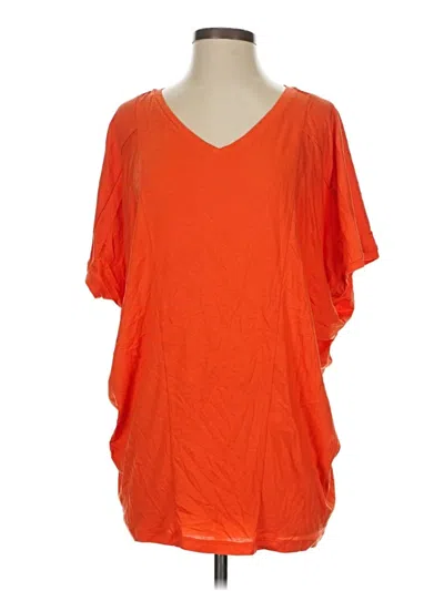 Pre-owned Uniqlo Short Sleeve T-shirt In Orange