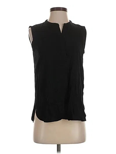 Pre-owned Uniqlo Sleeveless Blouse In Black
