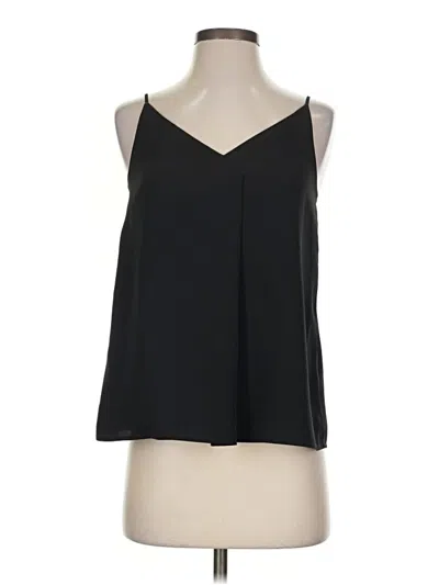 Pre-owned Uniqlo Sleeveless Blouse In Black