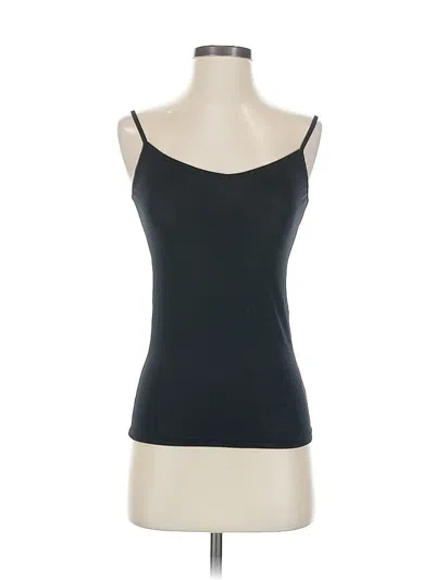Pre-owned Uniqlo Sleeveless T-shirt In Black