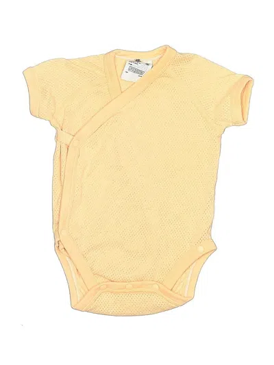 Pre-owned Uniqlo Babies' Sleeveless Top Yellow Tops