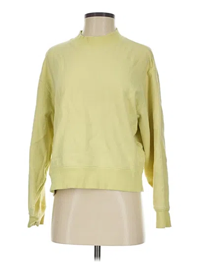 Pre-owned Uniqlo Sweatshirt In Yellow
