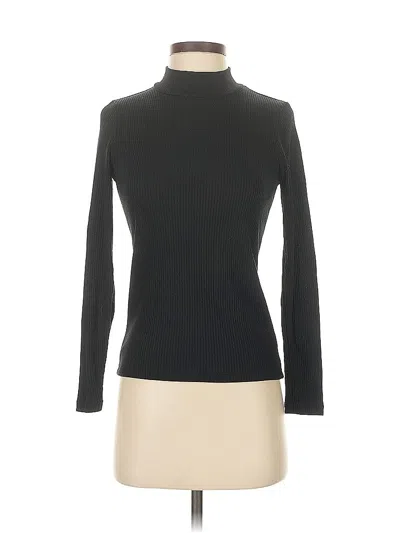 Pre-owned Uniqlo Turtleneck Sweater In Black