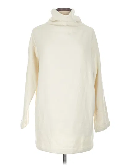 Pre-owned Uniqlo Turtleneck Sweater In Ivory