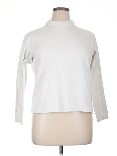 Pre-owned Uniqlo Turtleneck Sweater In White