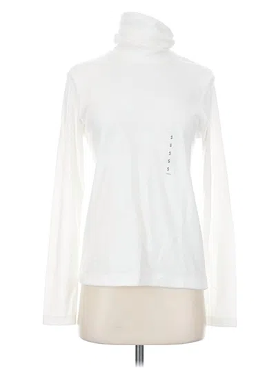 Uniqlo Turtleneck Sweater In White