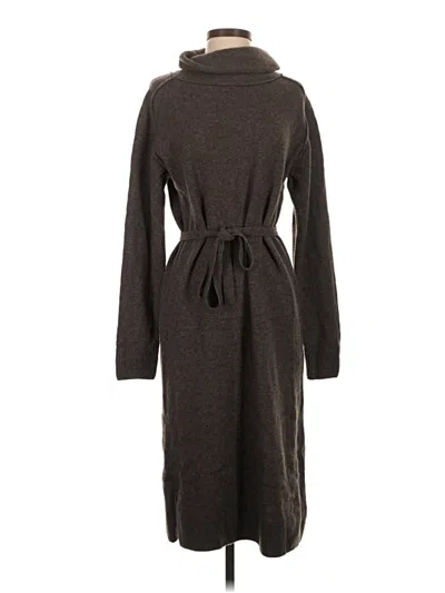 Pre-owned Uniqlo U Casual Dress In Brown