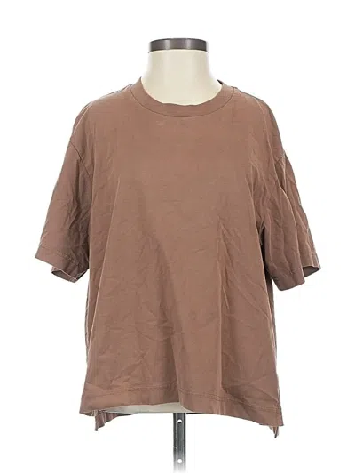 Pre-owned Uniqlo U Short Sleeve T-shirt In Brown