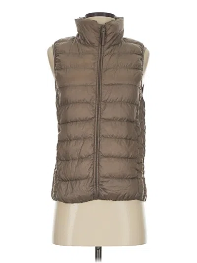Pre-owned Uniqlo Vest In Brown