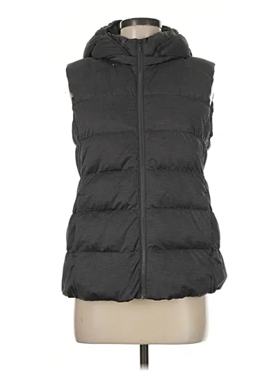 Pre-owned Uniqlo Vest In Gray
