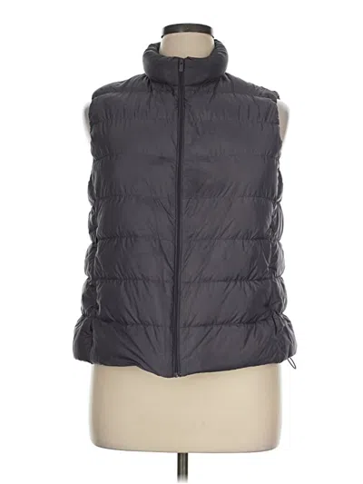 Pre-owned Uniqlo Vest In Gray