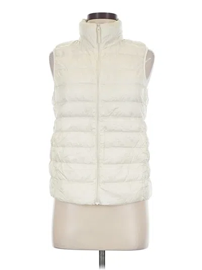 Pre-owned Uniqlo Vest In Ivory
