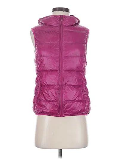 Pre-owned Uniqlo Vest In Pink