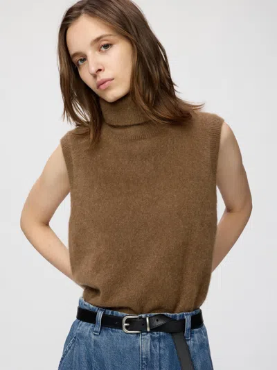 Uniqlo Women's Fluffy Cashmere Vest, Brown, 2xs