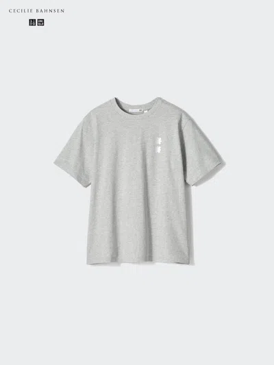 Uniqlo Women's Graphic T-shirt, Gray, 2xl