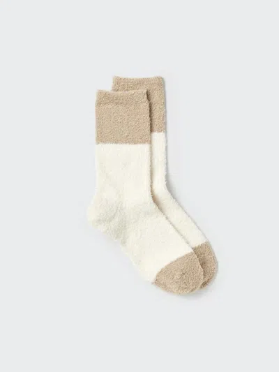 Uniqlo Women's Heattech Socks Soft Fluffy With Deodorizing, Beige, Us W 7.5-10 In Neutral