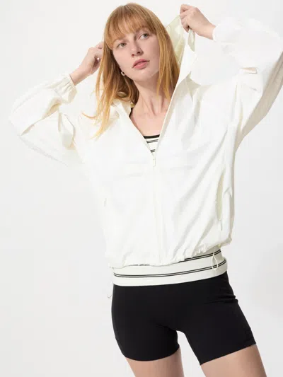 Uniqlo Women's Pocketable Uv Protection Parka White Large  Us