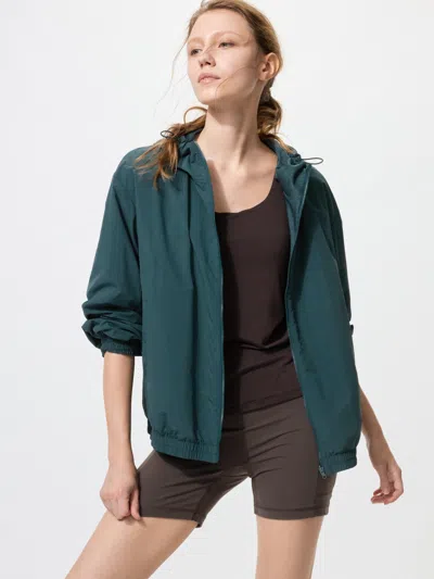 Uniqlo Women's Ultra Stretch Active Biker Shorts Dark Brown 2xl  Us