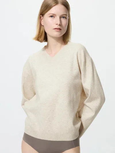 Uniqlo Women's Washable Knit V-neck Sweater Smooth, Off White, Xs