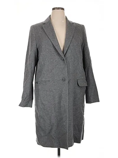 Pre-owned Uniqlo Wool Coat In Gray