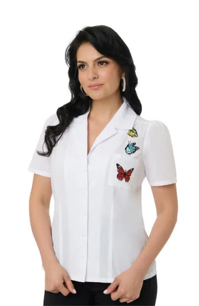 Unique Vintage 1940s Short Sleeve Collared Button Down Woven Blouse In White Butterflies