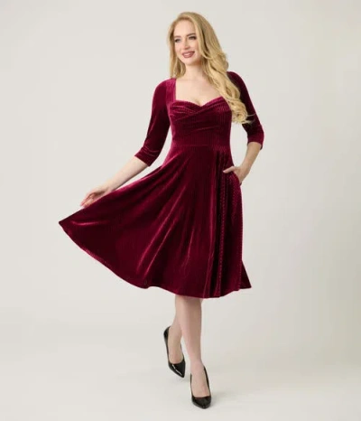 Unique Vintage Pleated Bust Swing Dress In Burgundy