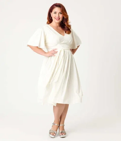 Unique Vintage Plus Size 1940s Velvet Flutter Sleeve Swing Dress In Multi