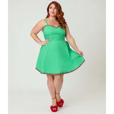 Unique Vintage Plus Size 1950s Sleeveless Cotton Flare Dress In Green