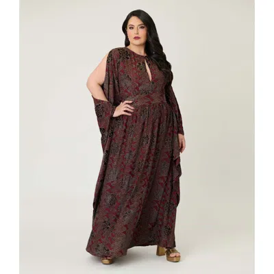 Unique Vintage Plus Size 1960s Flutter Sleeve Caftan In Multi