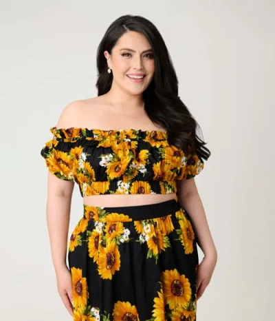 Unique Vintage Plus Size 1970s Off Ruffle Up Crop Top In Multi