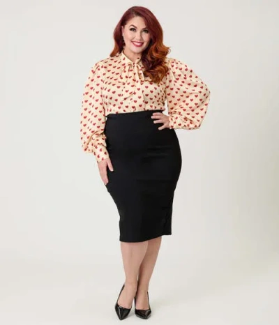 Unique Vintage Plus Size Back Pleat Pencil Skirt In Black