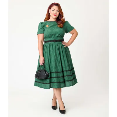 Unique Vintage Plus Size Boatneck Ricrac Swing Dress In Green